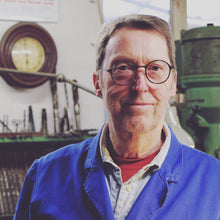 Laden Sie das Bild in den Galerie-Viewer, MARTELÉ-SCHLAG x RIEMEN