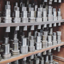 Laden Sie das Bild in den Galerie-Viewer, BORDÜRE N°1 x RIEMEN