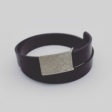 Laden Sie das Bild in den Galerie-Viewer, BORDÜRE N°1